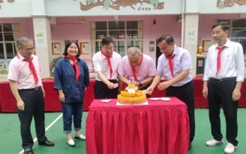 常懷感恩,心存大愛(ài)